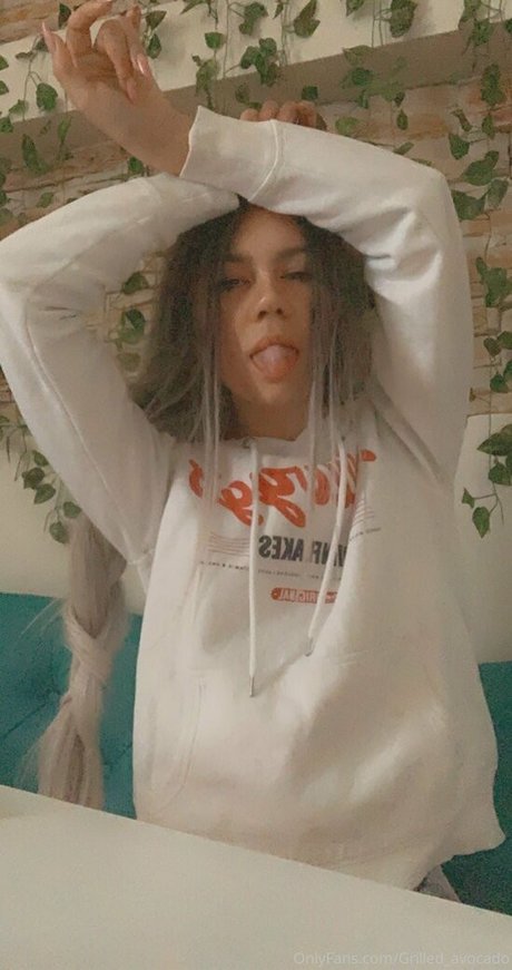 grilled avocadoz star adult image