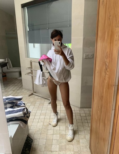 grilled avocadoz actress pic