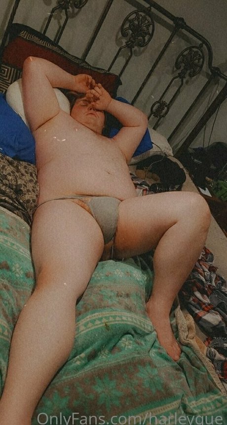 harleyque star naked pic