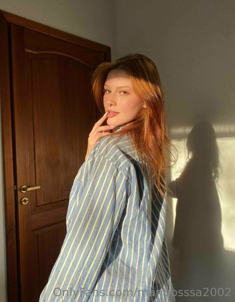 mariposssa2002 pornographic star image