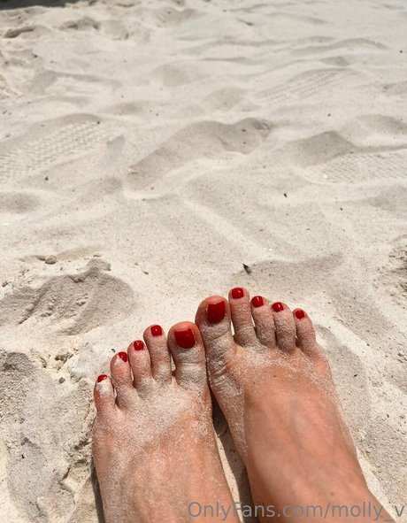 molly v art actress archive