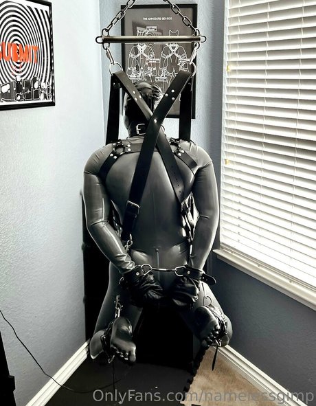 namelessgimp model pretty picture