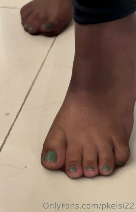 pkelsi22 star exclusive photos