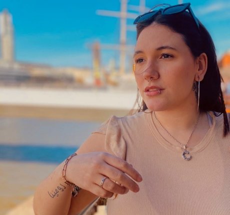 18 onlyfans beautiful galleries