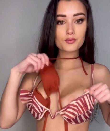 latex onlyfans naked archive