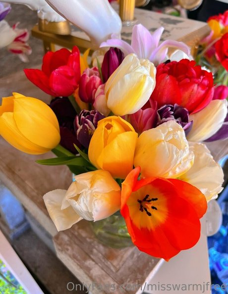 blonde asian onlyfans naked galleries