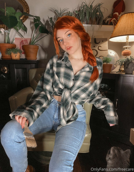 freecare pretty model galleries