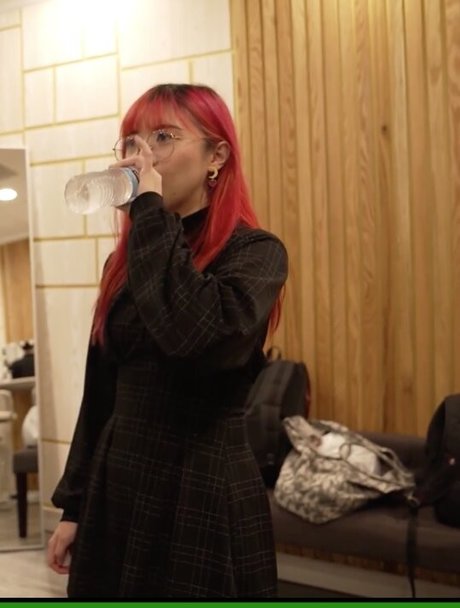 blonde handjob onlyfans sexy xxx pic