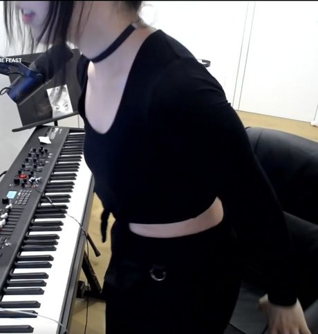 LilyPichu star hd pics