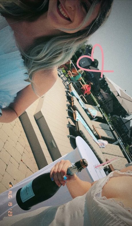 feet licking onlyfans art porn archive