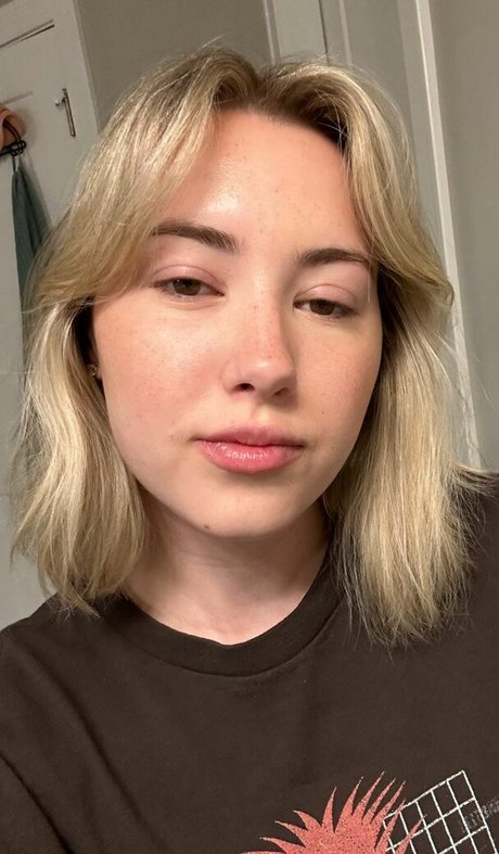 mature wife onlyfans hot nude images