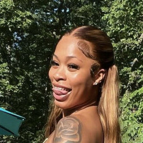 Official liyahhh hot actress galleries