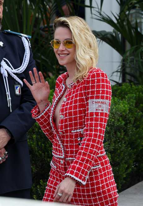 waitress onlyfans free sexy img