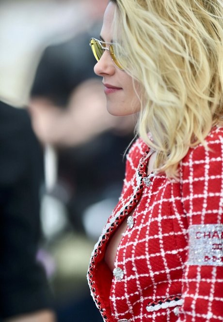 chubby latina onlyfans art naked image