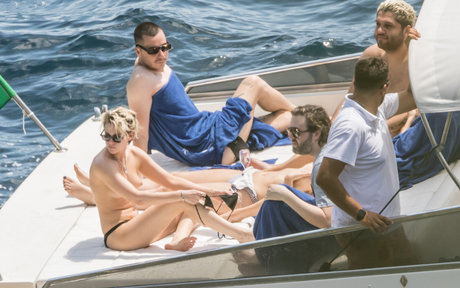 Kristen Stewart model top image