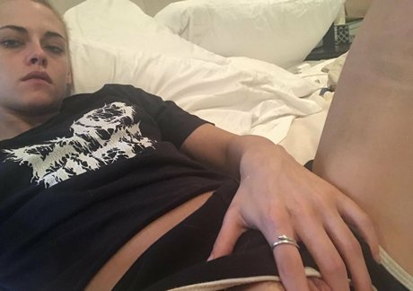 Kristen Stewart pornstar sexy image