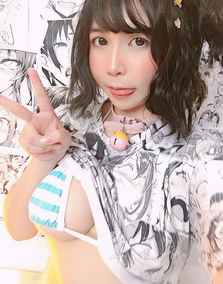 one onlyfans pornographic photos