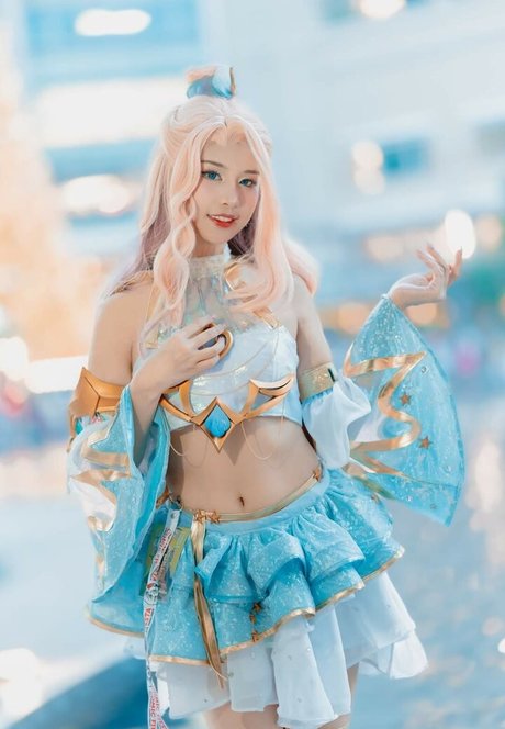 Charechii art actress archive