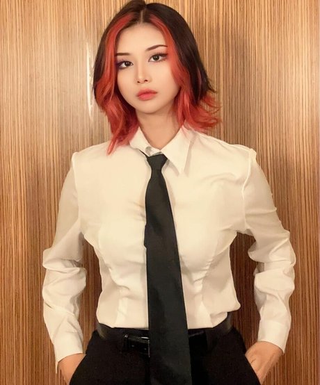 Charechii star beautiful pic