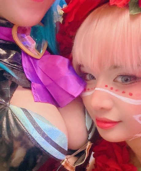 Charechii model hd image