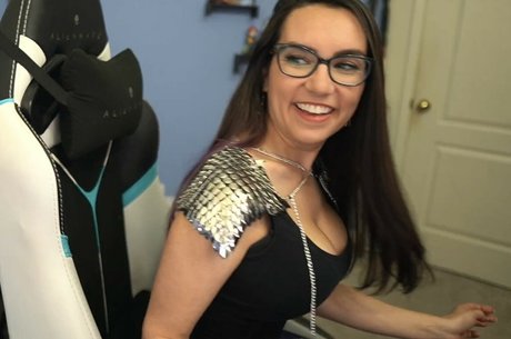 nerdy onlyfans art nude galleries