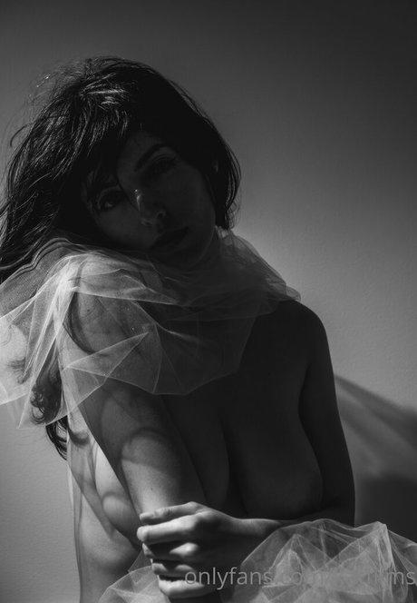 Kat Cabaret top actress image