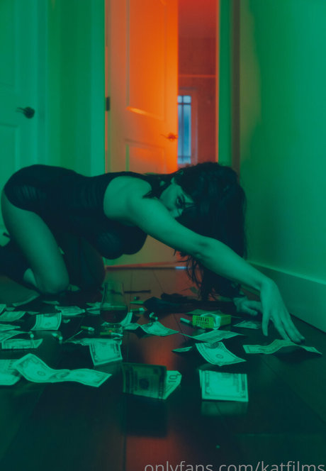 Kat Cabaret pornstar perfect picture