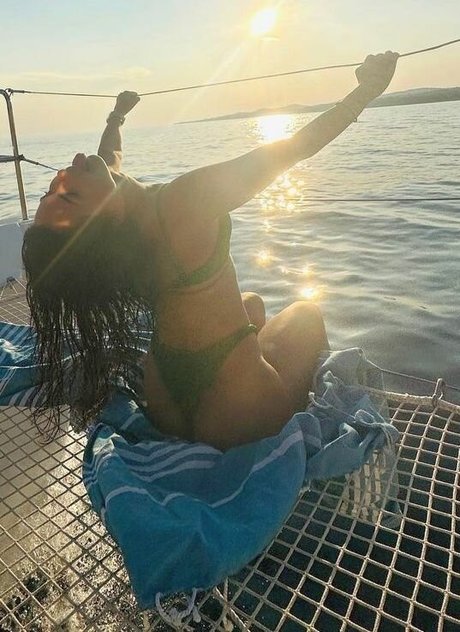 ebony smoking onlyfans hot sex img