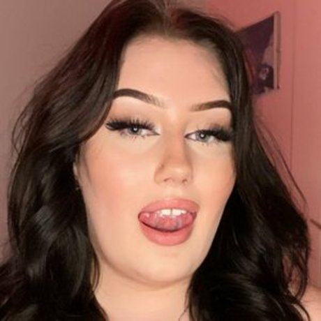 Chelsea Nielsen beautiful pornstar img