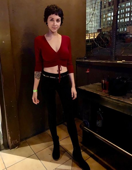 Yana Mori star free gallery