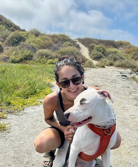 Yana Mori naked pornstar pic