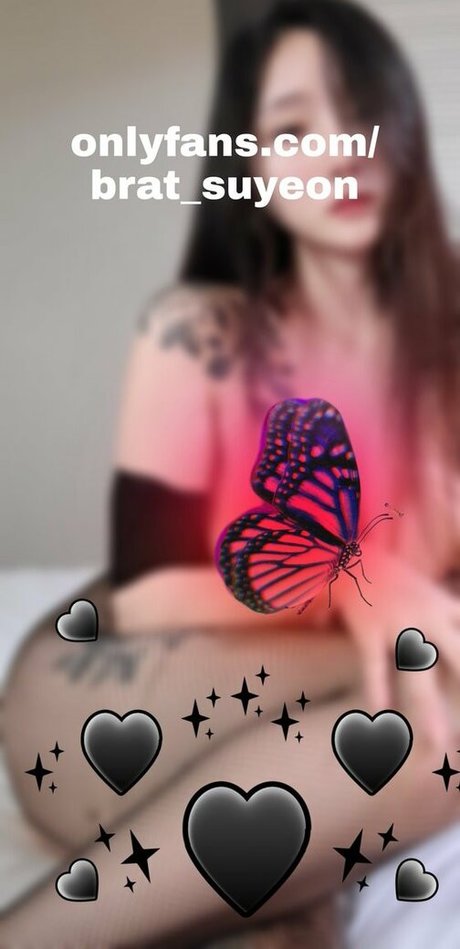 BratSuyeon star nudes image
