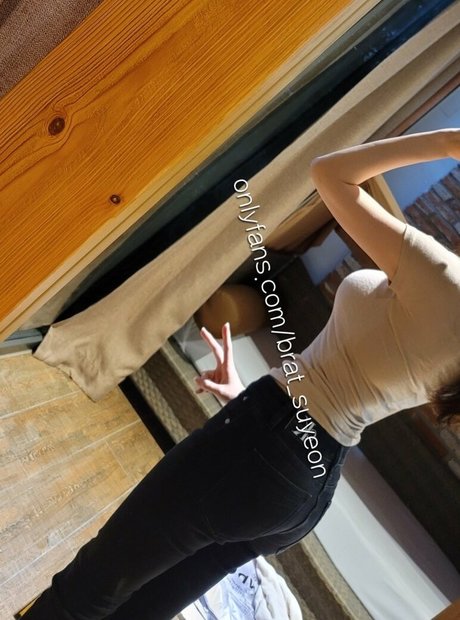 BratSuyeon sex actress picture