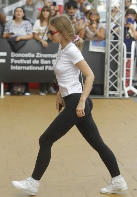 chicks with dicks onlyfans perfect photos