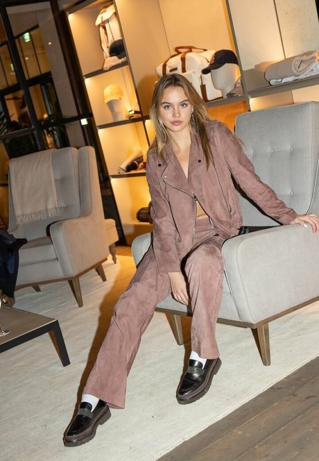 pov pussy onlyfans adult pictures