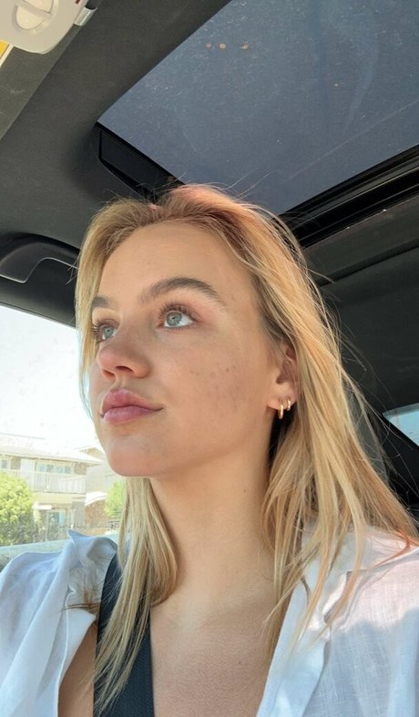 two onlyfans art naked pics