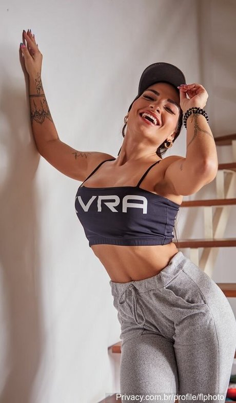 Monique Bertolini star sex images