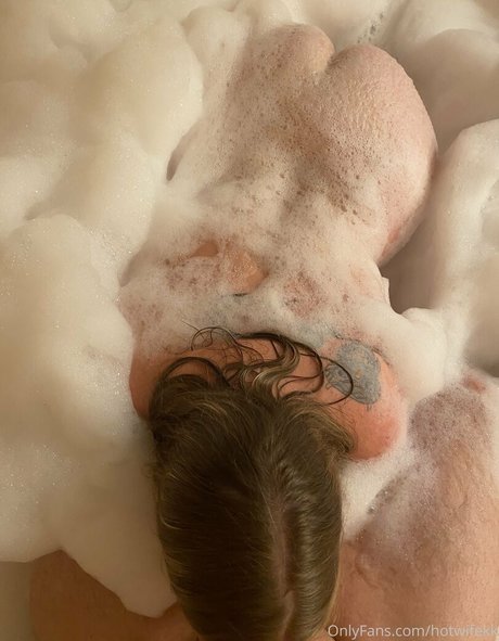 bbw lesbian onlyfans free naked photos