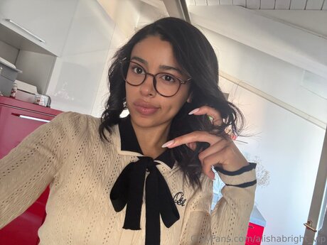 two onlyfans free image