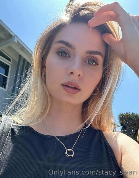 body onlyfans hot nude pics