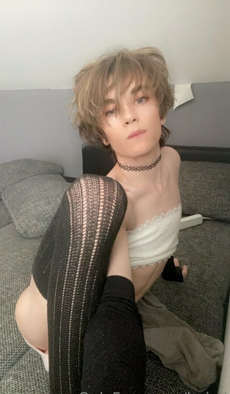 british blonde onlyfans hot pic