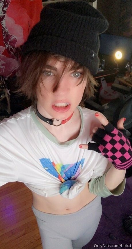 boixd model xxx photos