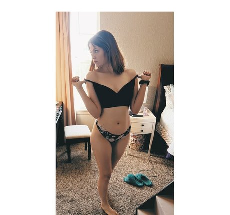 beautiful ebony onlyfans erotic photos