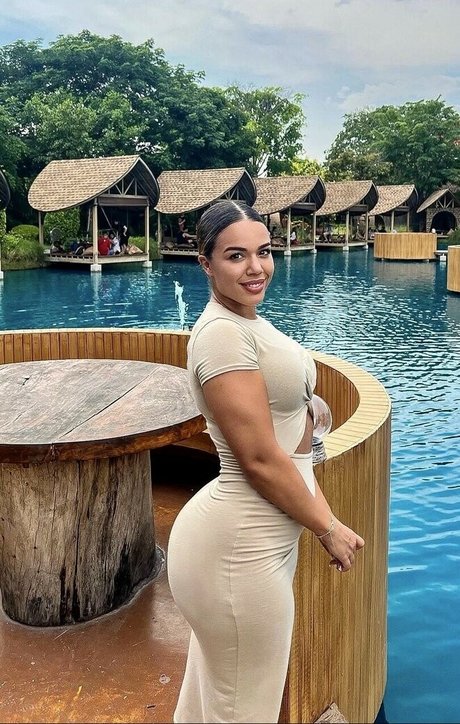 fitforcalis exclusive pornstar img