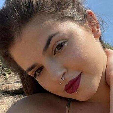 kerolaychavesfree hd star img