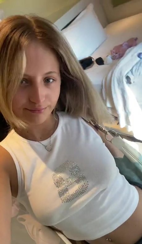 Daisy Campbell xxx pornstar image