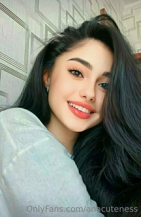 Anacuteness star best pic