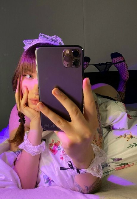 lizlarsen star hd galleries