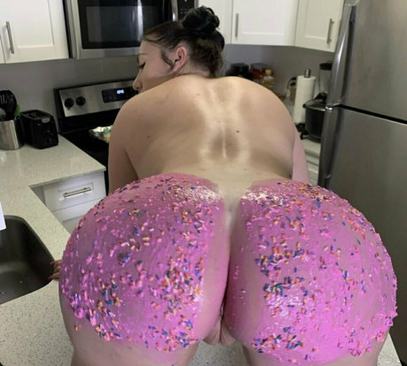 officialsophidreamvip naked star img