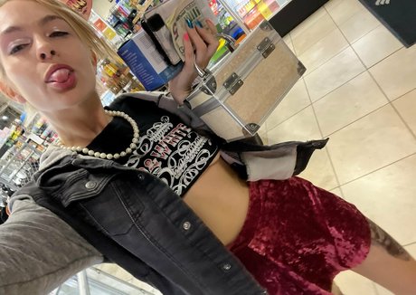 sweetcakes11 hd model photo